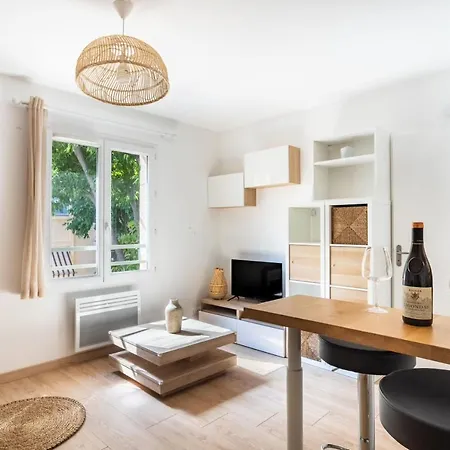 Remarkable Studio Very Comfy - Dodo Et Tartine Apartment