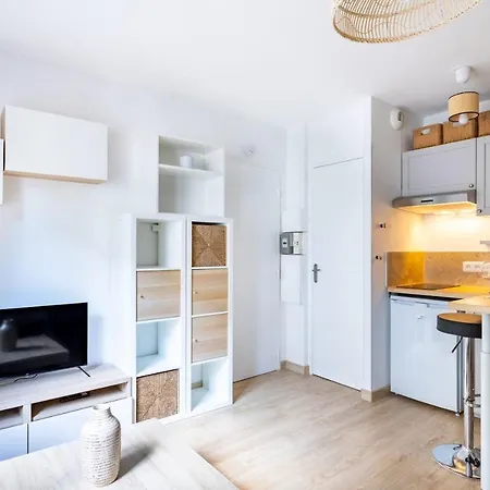 Apartment Remarkable Studio Very Comfy - Dodo Et Tartine *